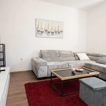 בית נופש Anica