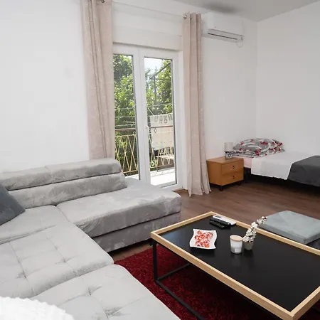 Holiday home Anica